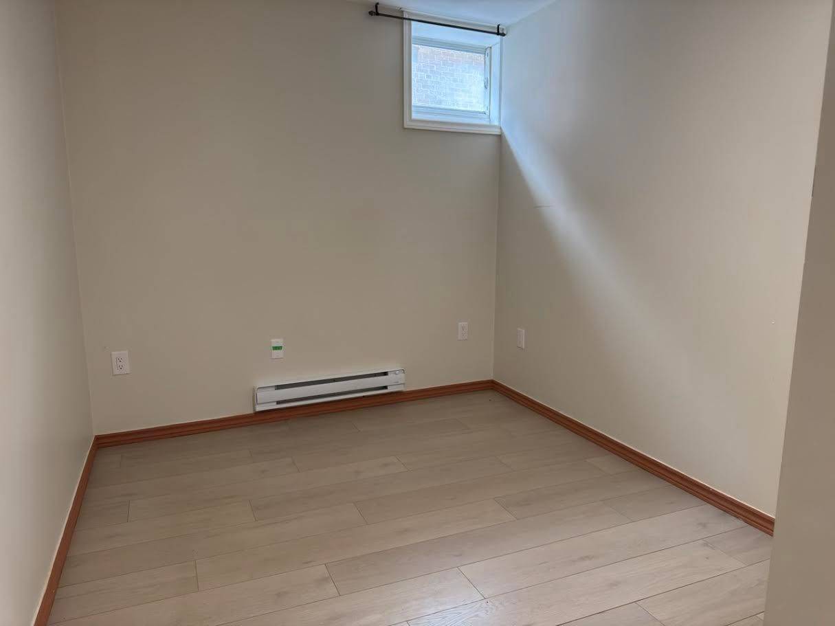 14810 Yonge ST #A06, Aurora, ON L4G 1N3