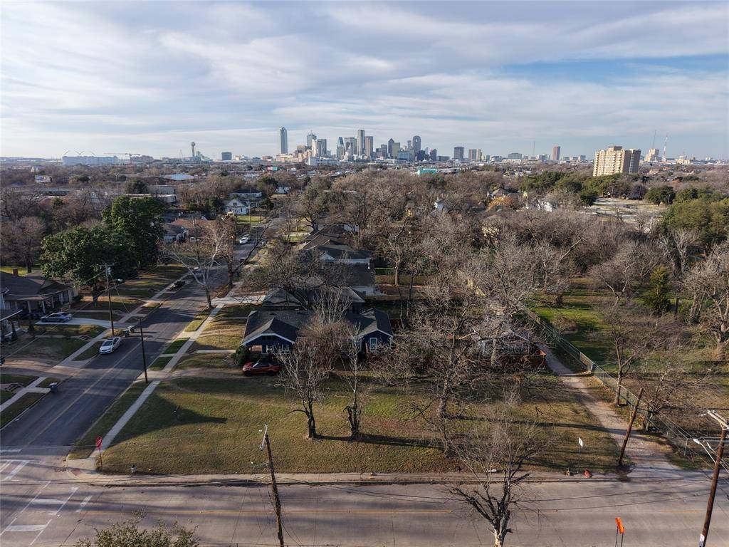 1627 E Woodin Boulevard, Dallas, TX 75203