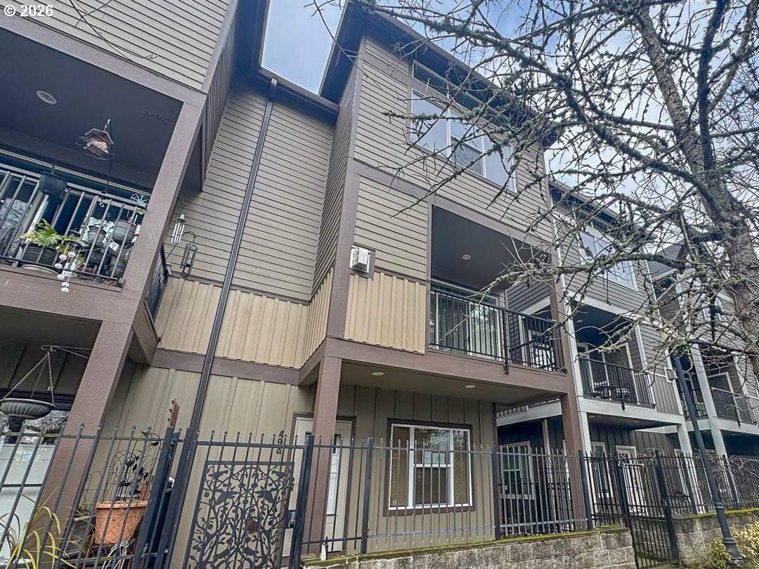 493 NE LIBERTY AVE, Gresham, OR 97030