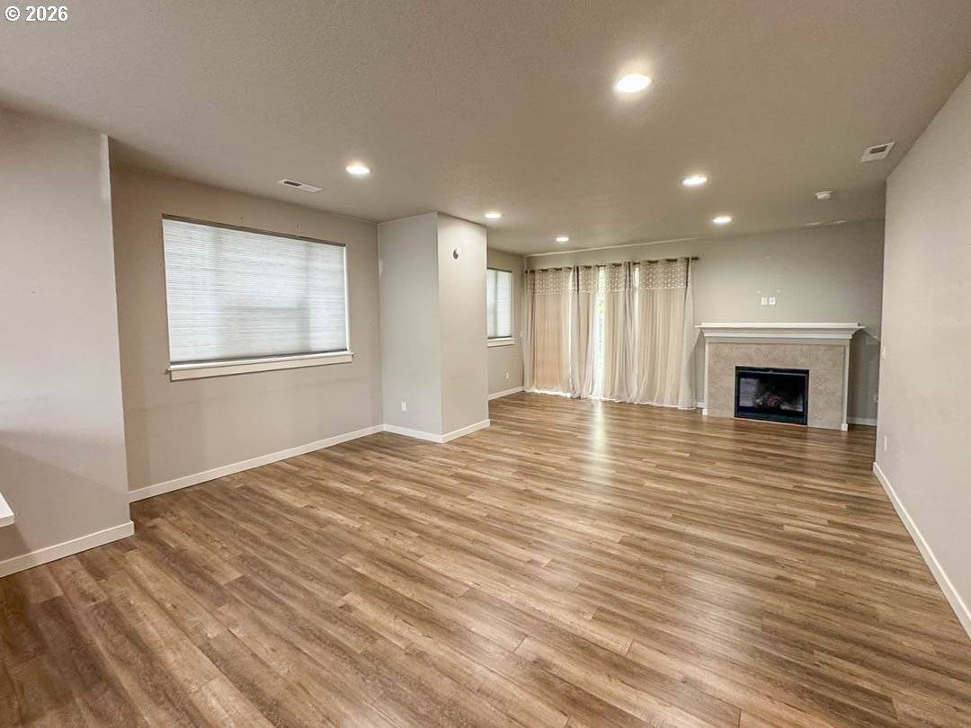 493 NE LIBERTY AVE, Gresham, OR 97030