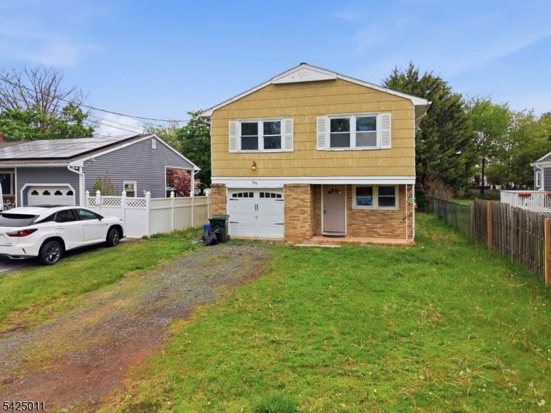 105 Berger St, Franklin Twp., NJ 08873