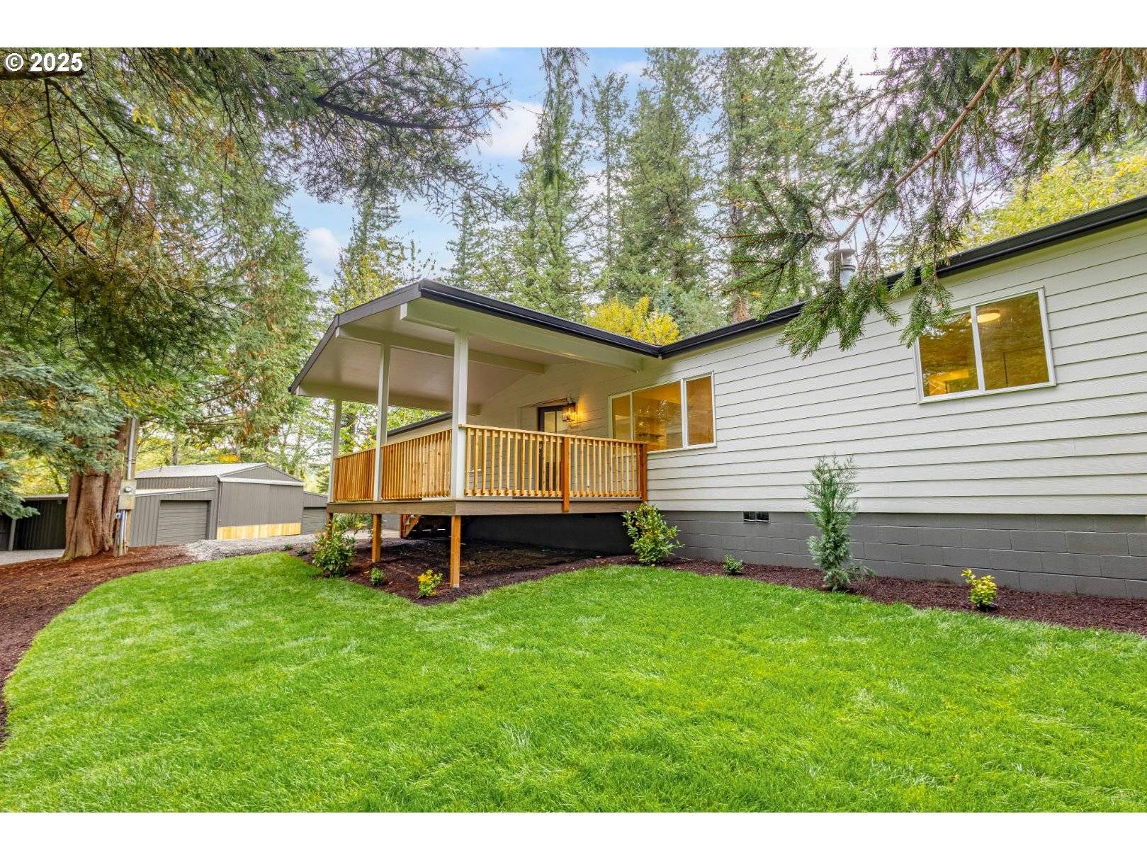 421 SE POUNDER RD, Corbett, OR 97019