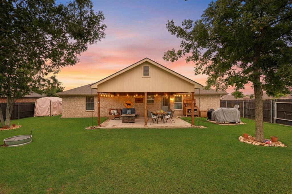 1108 Ashwood Court, Cleburne, TX 76033