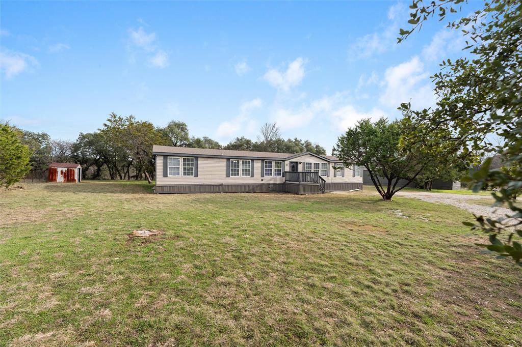 149 Pioneer Trail, Weatherford, TX 76087