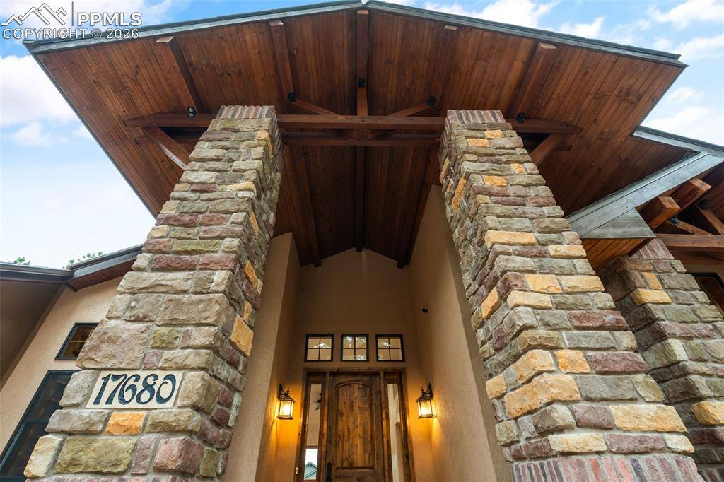 17680 Pond View PL, Colorado Springs, CO 80908