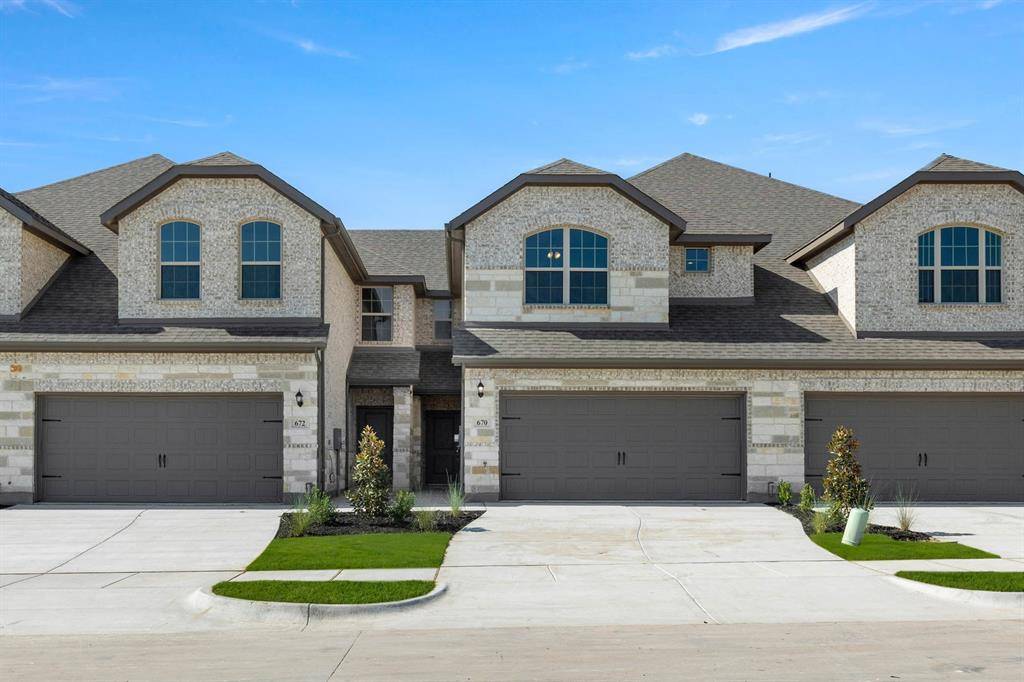 670 Sandiford, Mansfield, TX 76063