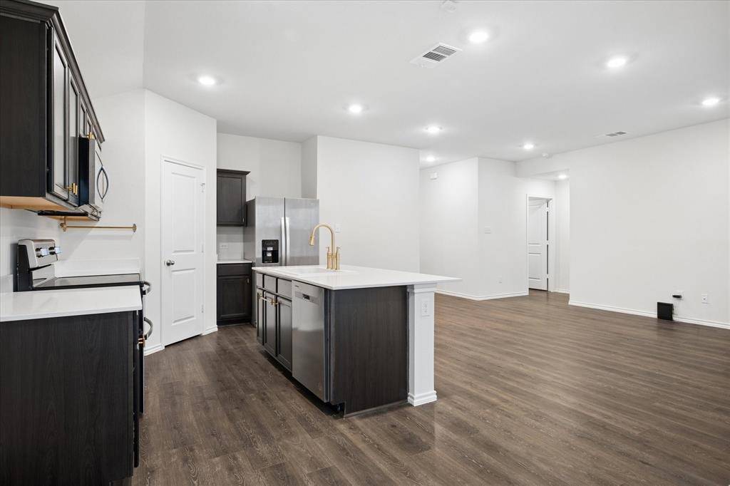 13109 Don Fisher Lane, Providence Village, TX 76227