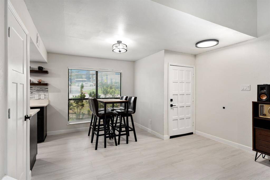 2101 Park Willow Lane #C, Arlington, TX 76011