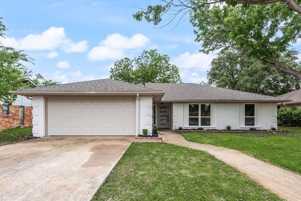 1606 Highpoint Drive, Lewisville, TX 75077