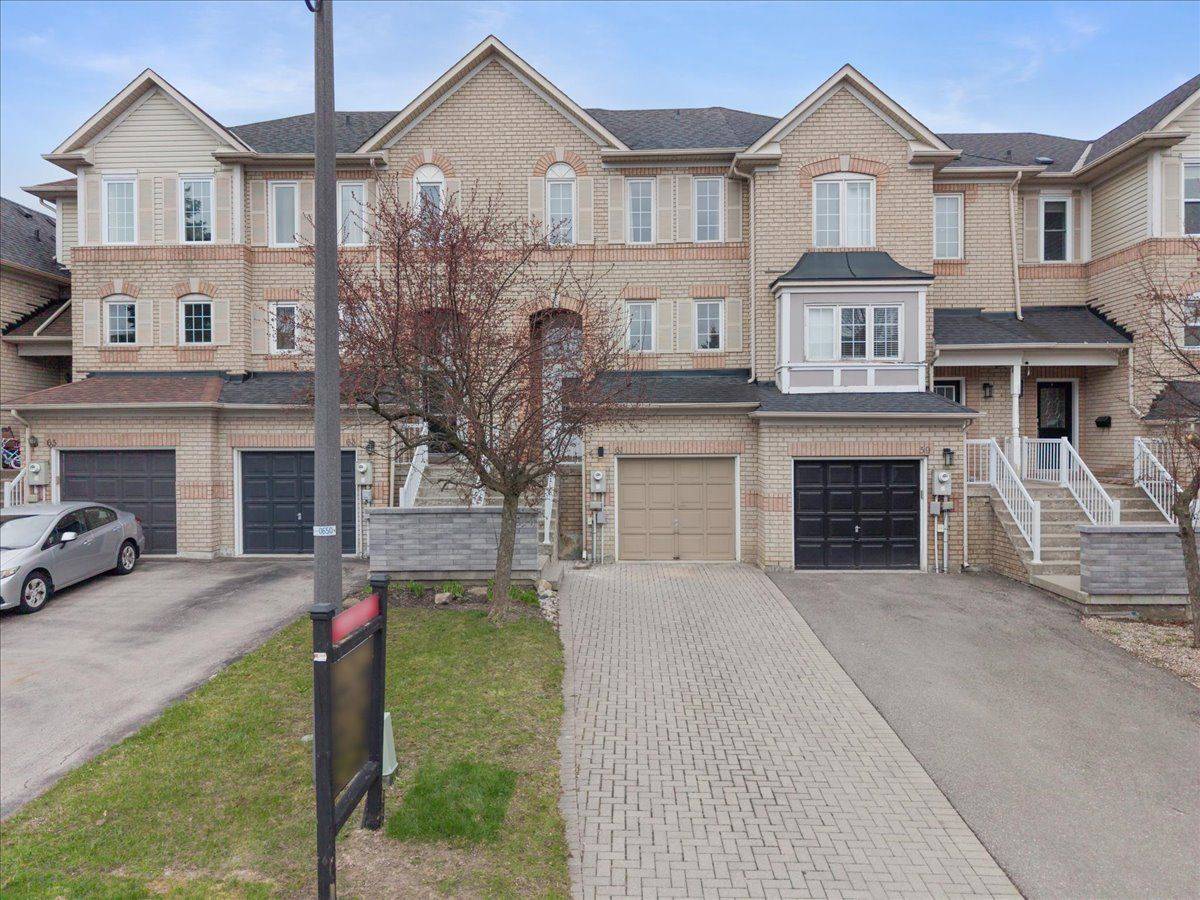 61 Baywell CRES, Aurora, ON L4G 7N4
