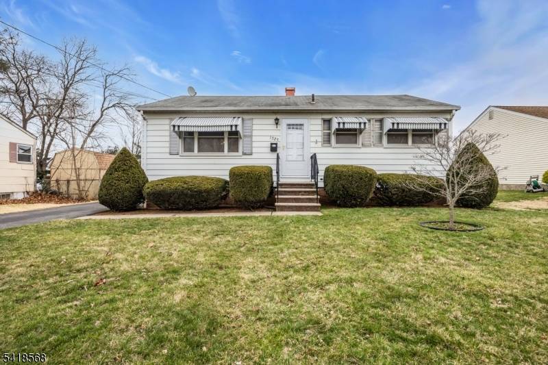 1329 Raritan Ave, Manville Boro, NJ 08835