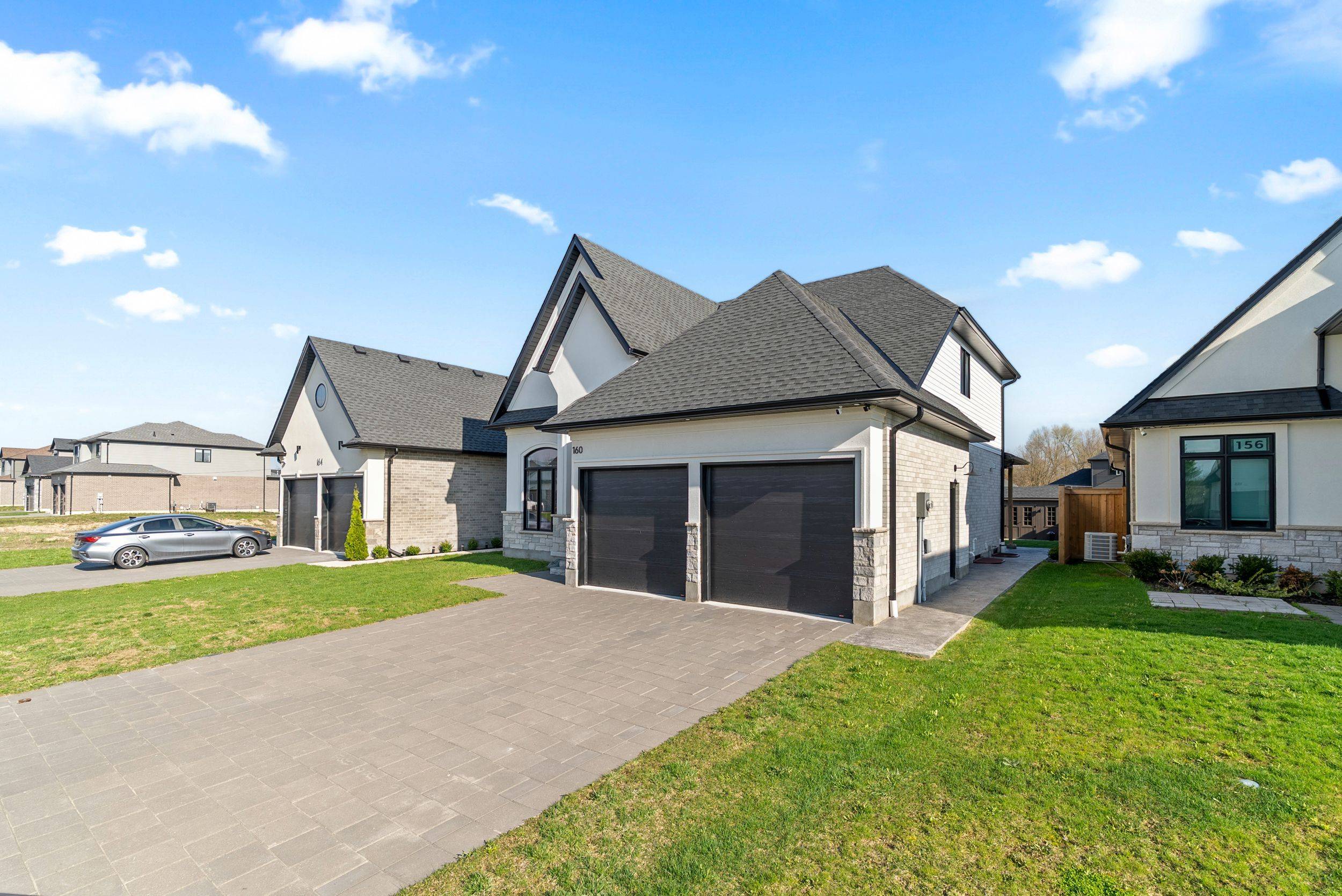 160 Foxborough PL, Thames Centre, ON N0M 2P0
