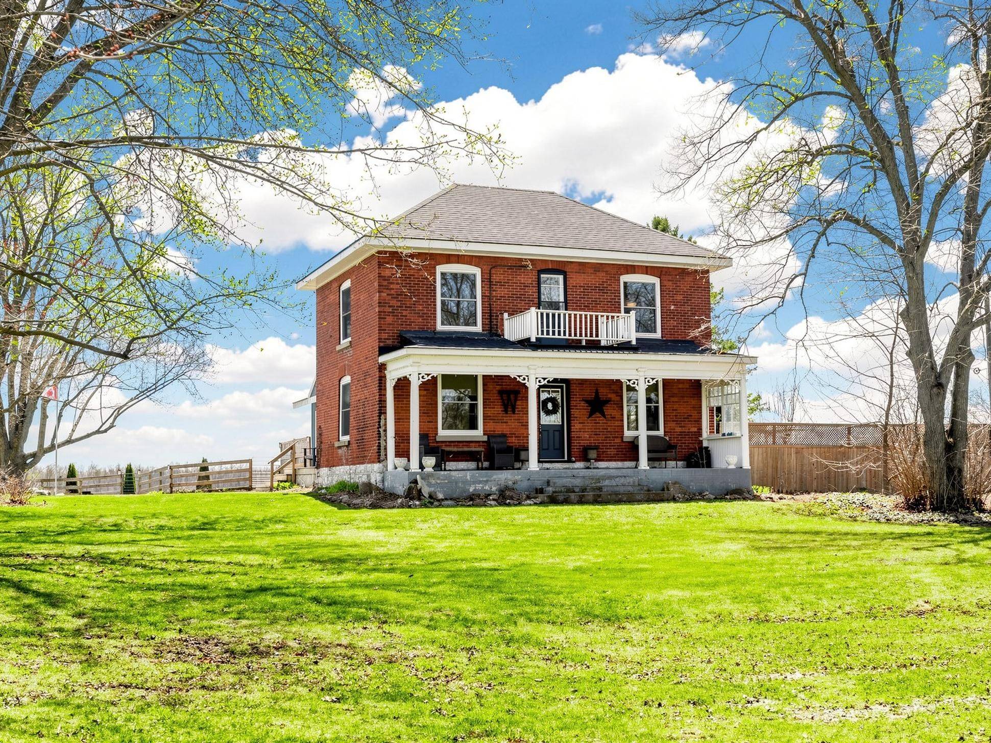 51 Balsam RD, Ramara, ON L3V 0K8