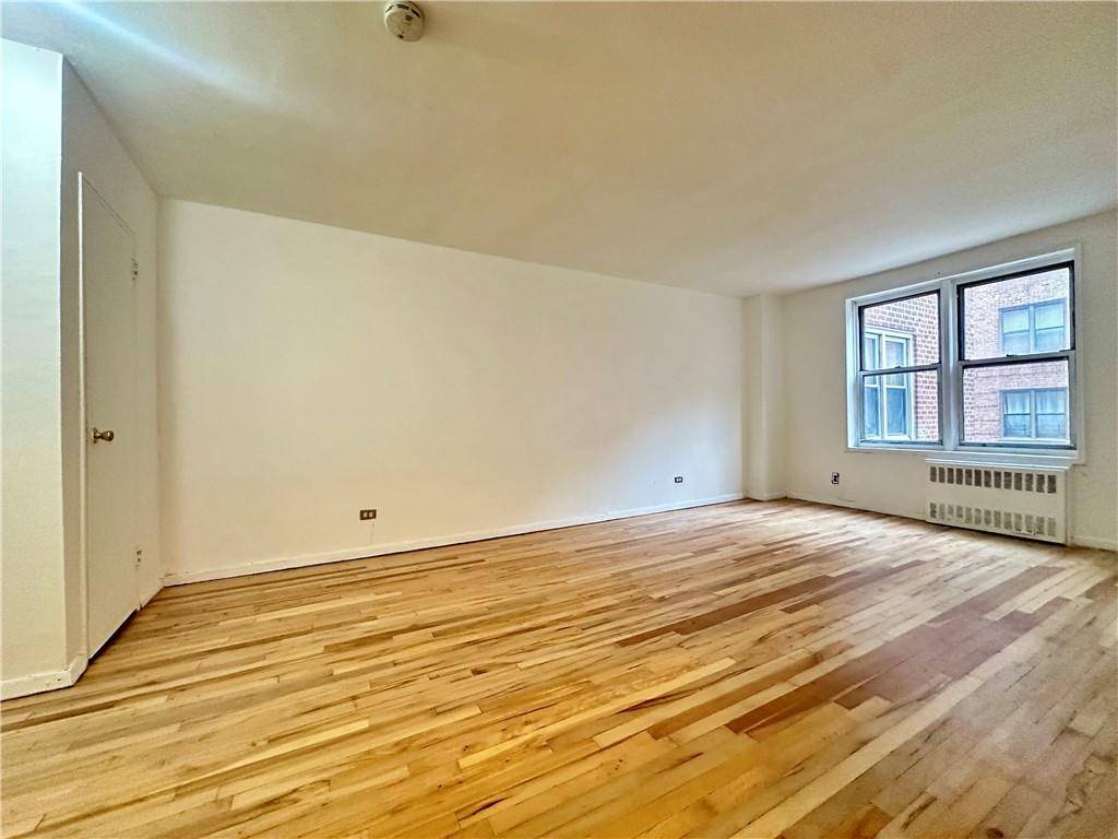 2665 Homecrest AVE #1H, Brooklyn, NY 11235
