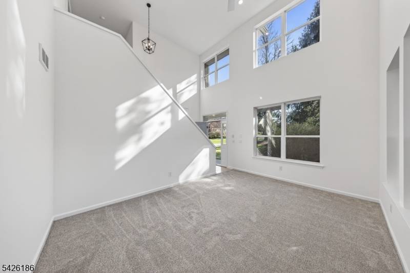 1 Hornbeam Way, Hardyston Twp., NJ 07419