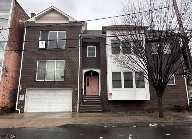 54-56 Oriental St #2, Newark City, NJ 07104