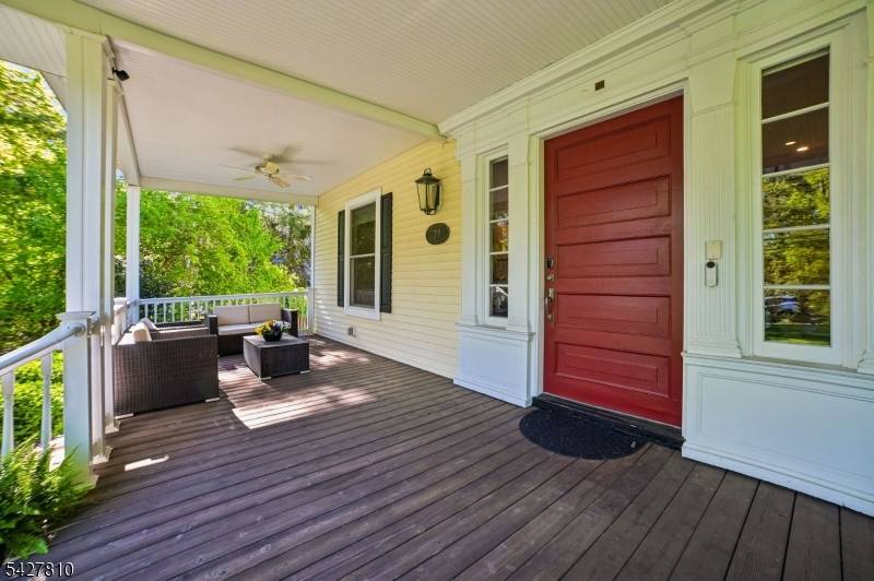 77 Kent Place Blvd, Summit City, NJ 07901
