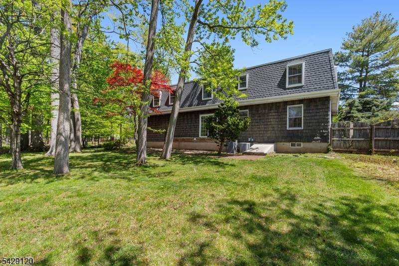 97 Roxy Ave, Edison Twp., NJ 08820