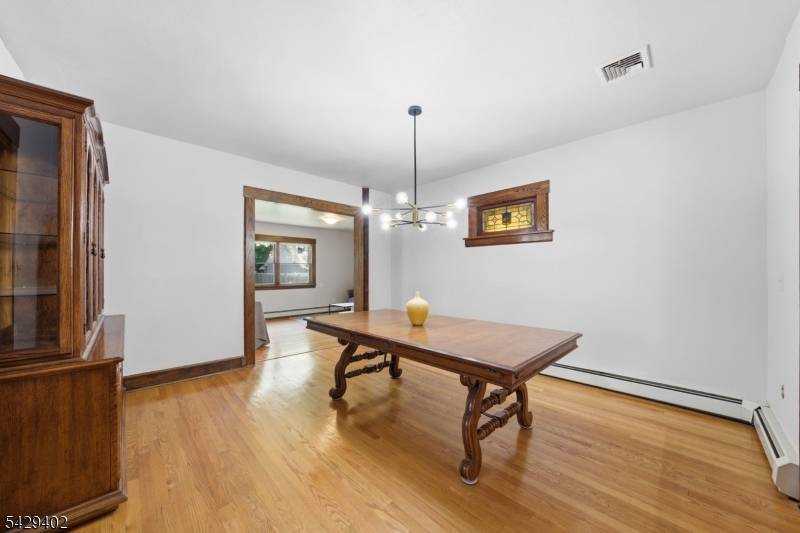 37 Buena Vista Ave, Hawthorne Boro, NJ 07506
