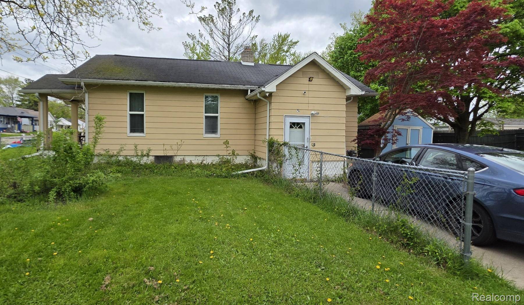 3202 Herrick ST, Flint, MI 48503