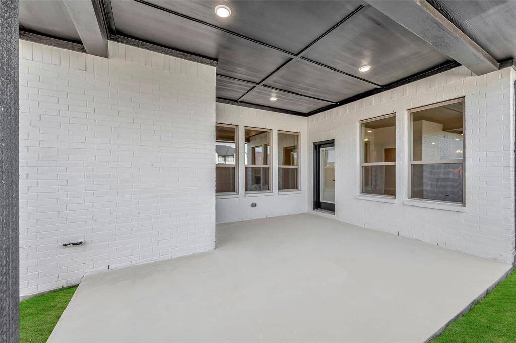 9413 Ambrosia Street, Mesquite, TX 75126