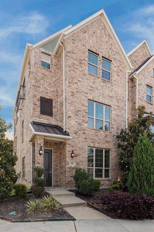 281 Scotia Street, Lewisville, TX 75056