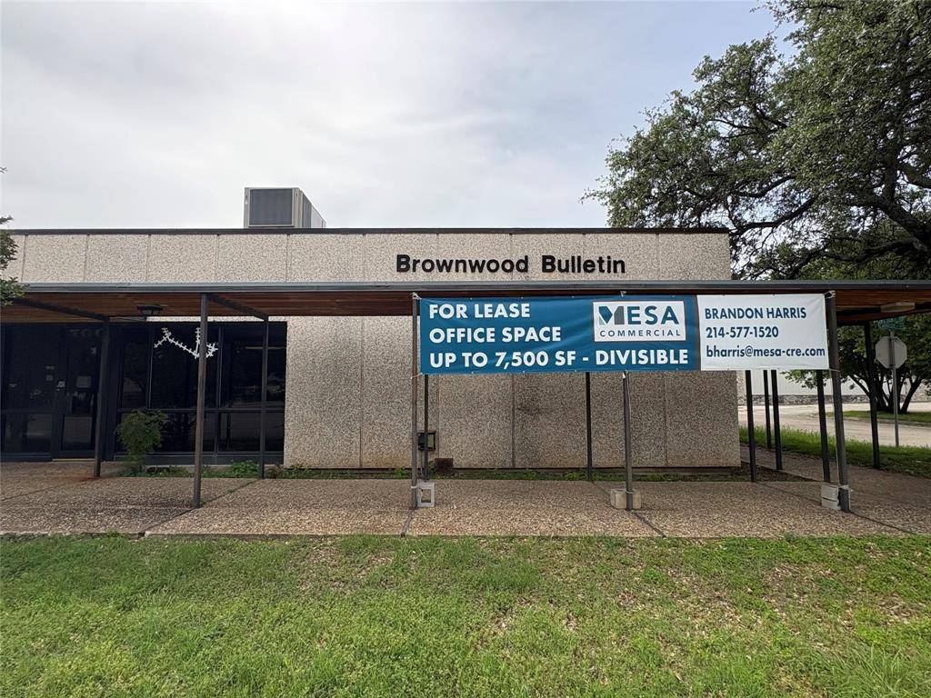 700 Carnegie Street, Brownwood, TX 76801