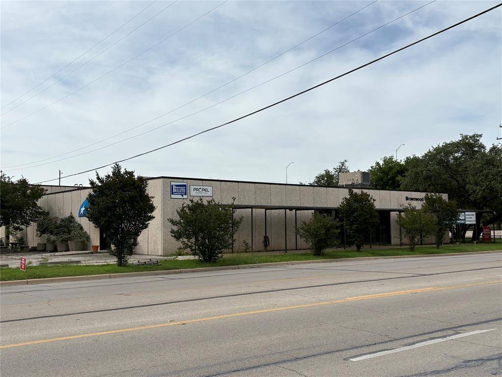 700 Carnegie Street, Brownwood, TX 76801