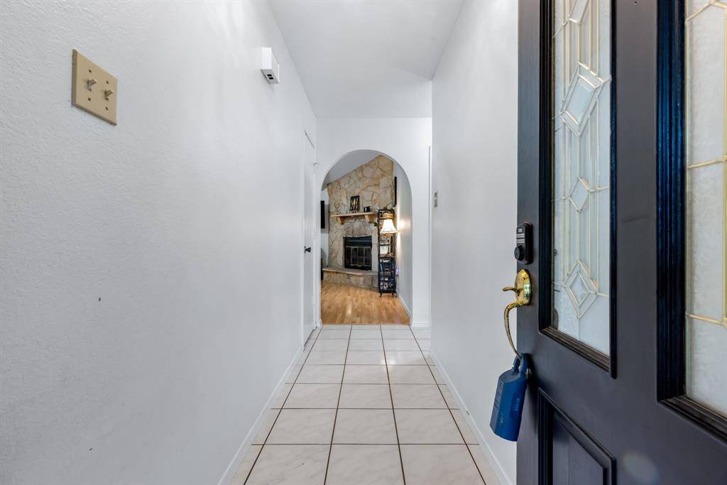 6420 Heather Drive, Watauga, TX 76148