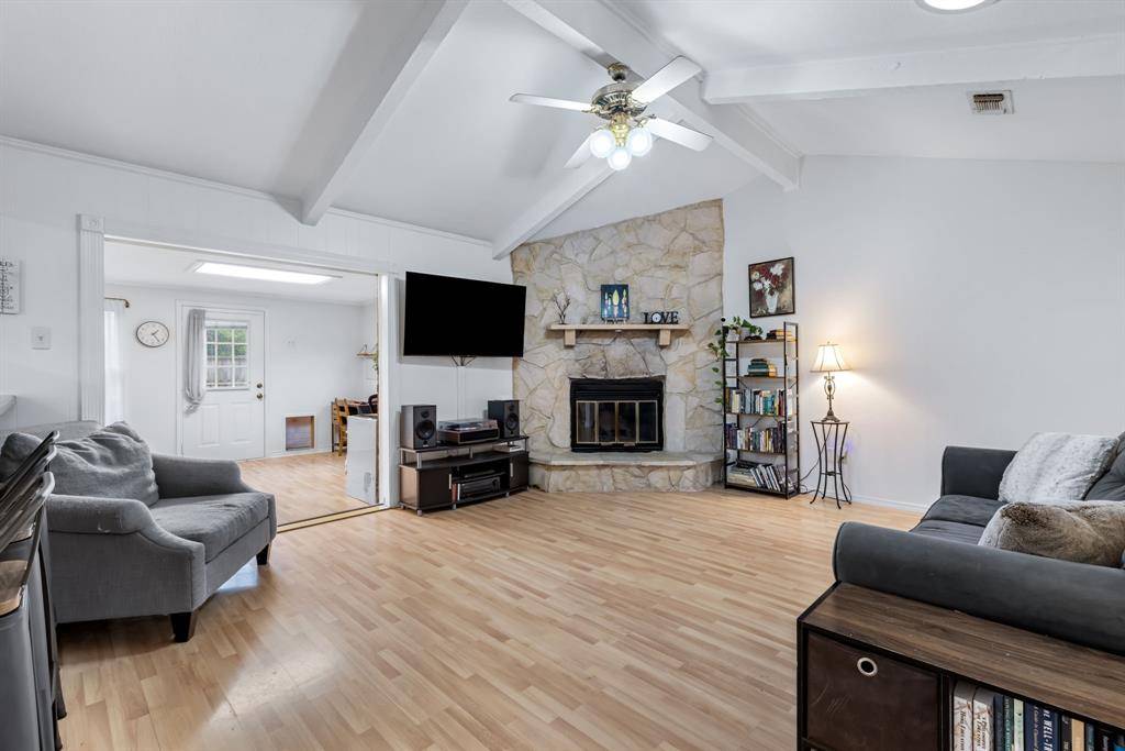 6420 Heather Drive, Watauga, TX 76148