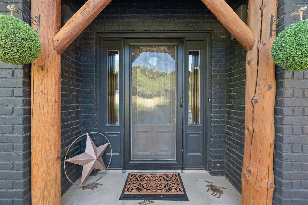 1206 Sierra Vista Drive, Granbury, TX 76048