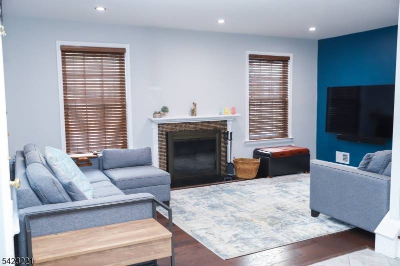 332 Greenbriar-Unit 8 #8, Union Twp., NJ 07083