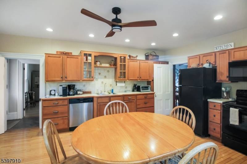 405 Mount Hermon Rd, Hope Twp., NJ 07825