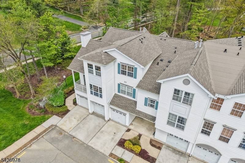1 Caroline Foster Ct, Morris Twp., NJ 07960