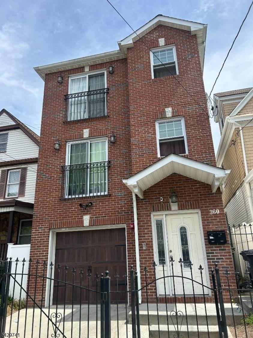 360 Sanford Ave, Newark City, NJ 07106