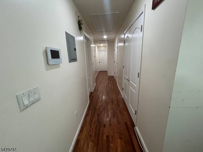 360 Sanford Ave, Newark City, NJ 07106