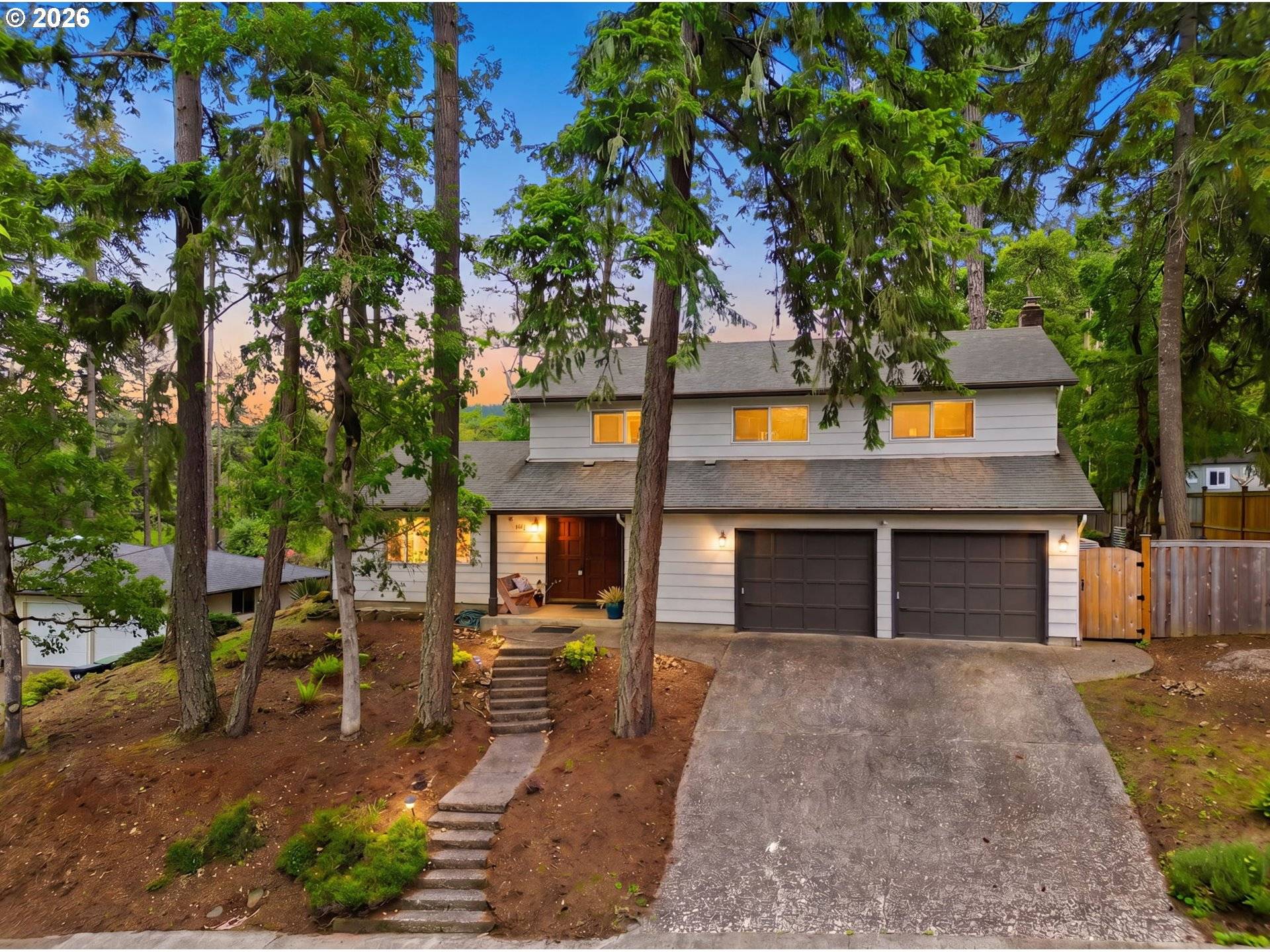 610 EMPRESS AVE, Eugene, OR 97405