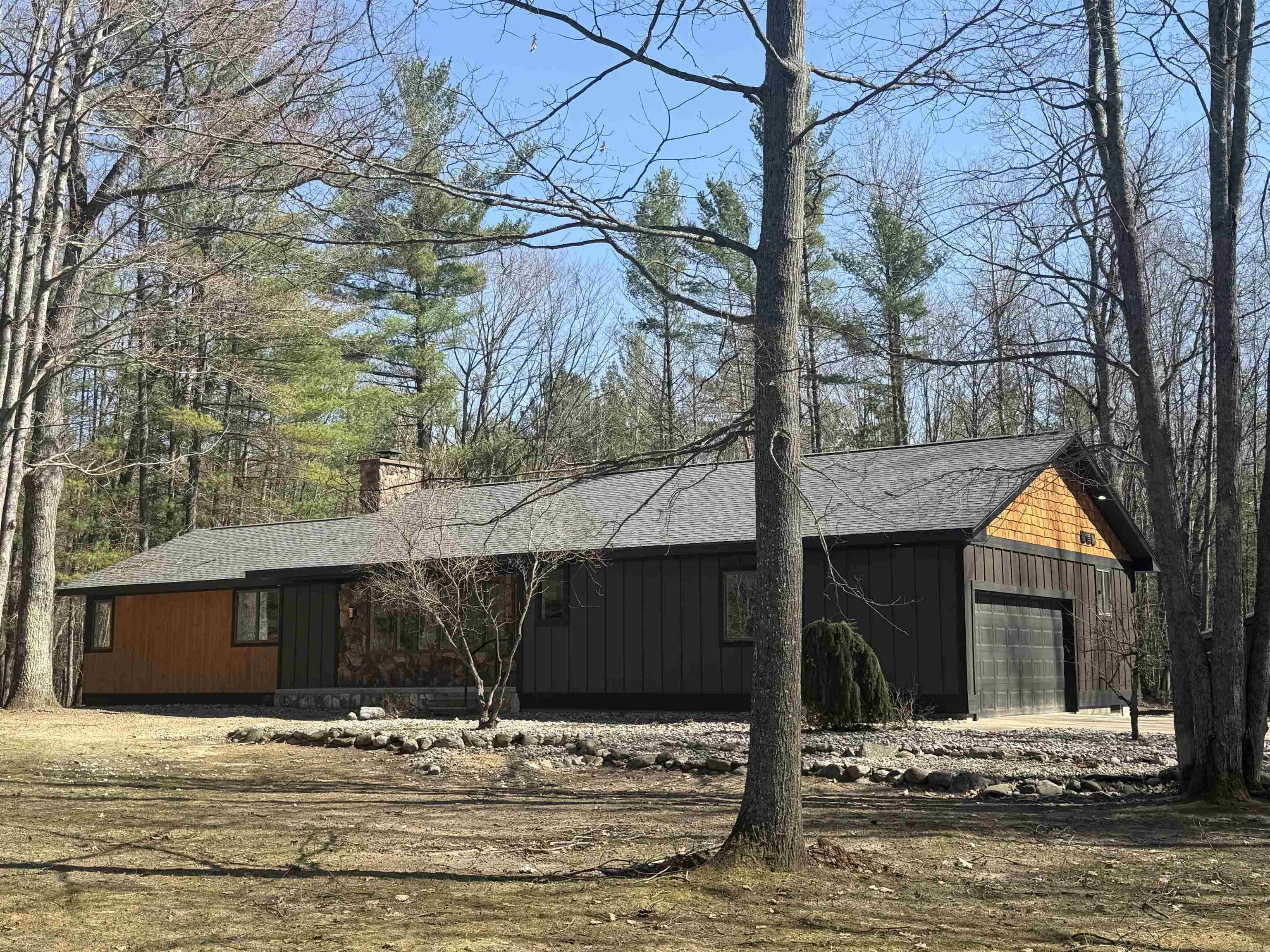 10852 NE Black Bear RD, Kalkaska Twp, MI 49646