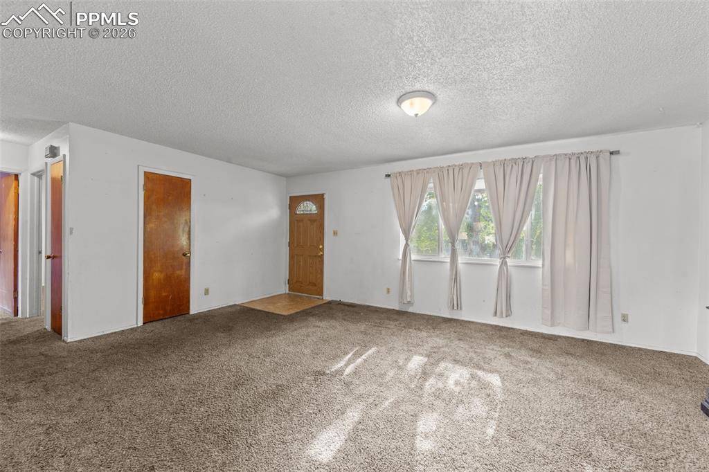 717 S Cedar ST, Colorado Springs, CO 80903