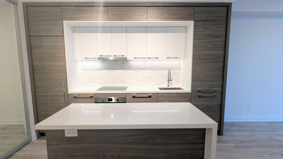 29 Green Trail CT #309, Toronto C15, ON M2K 0J9