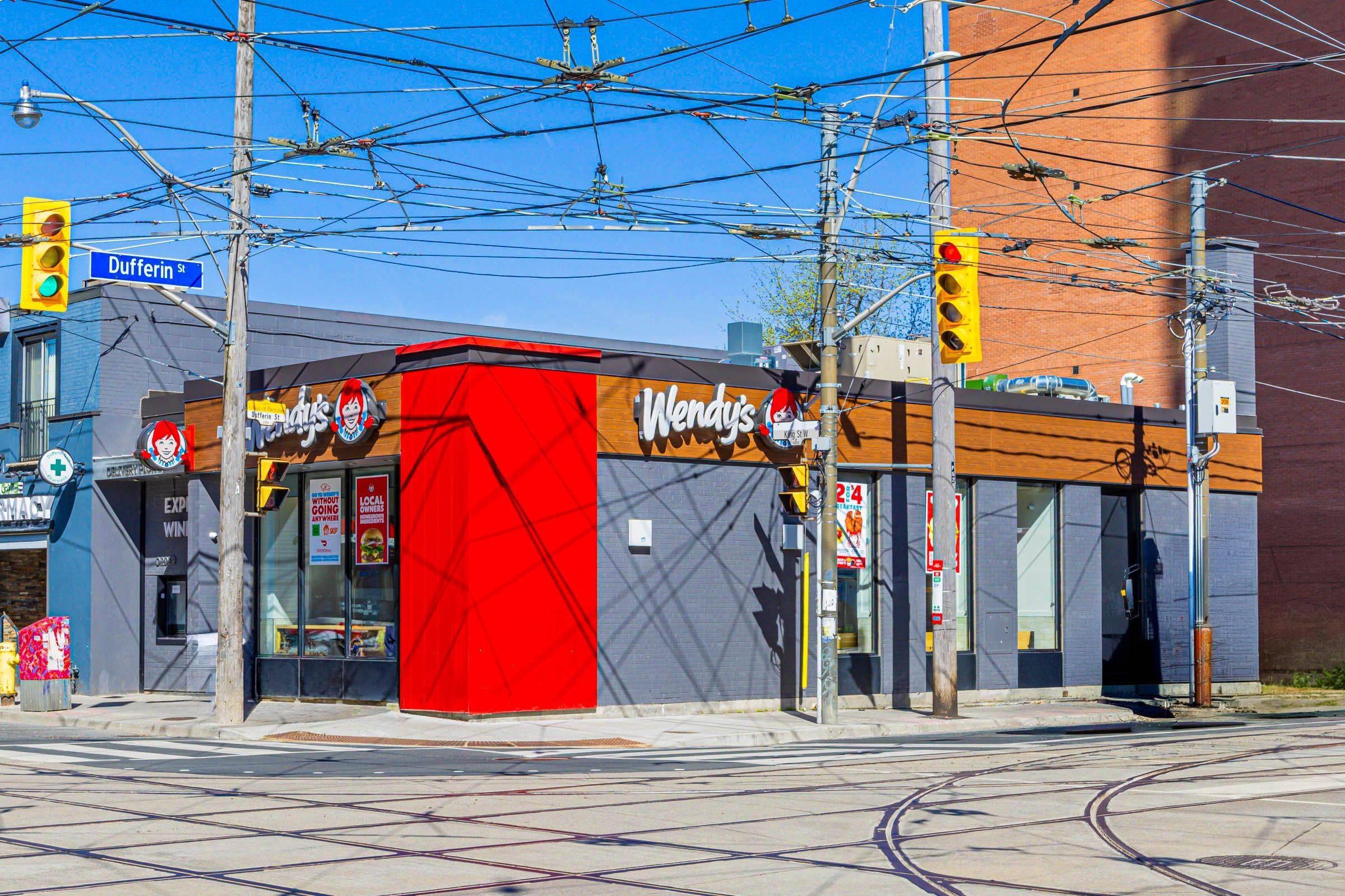 1200 King ST W, Toronto W01, ON M6K 1G4