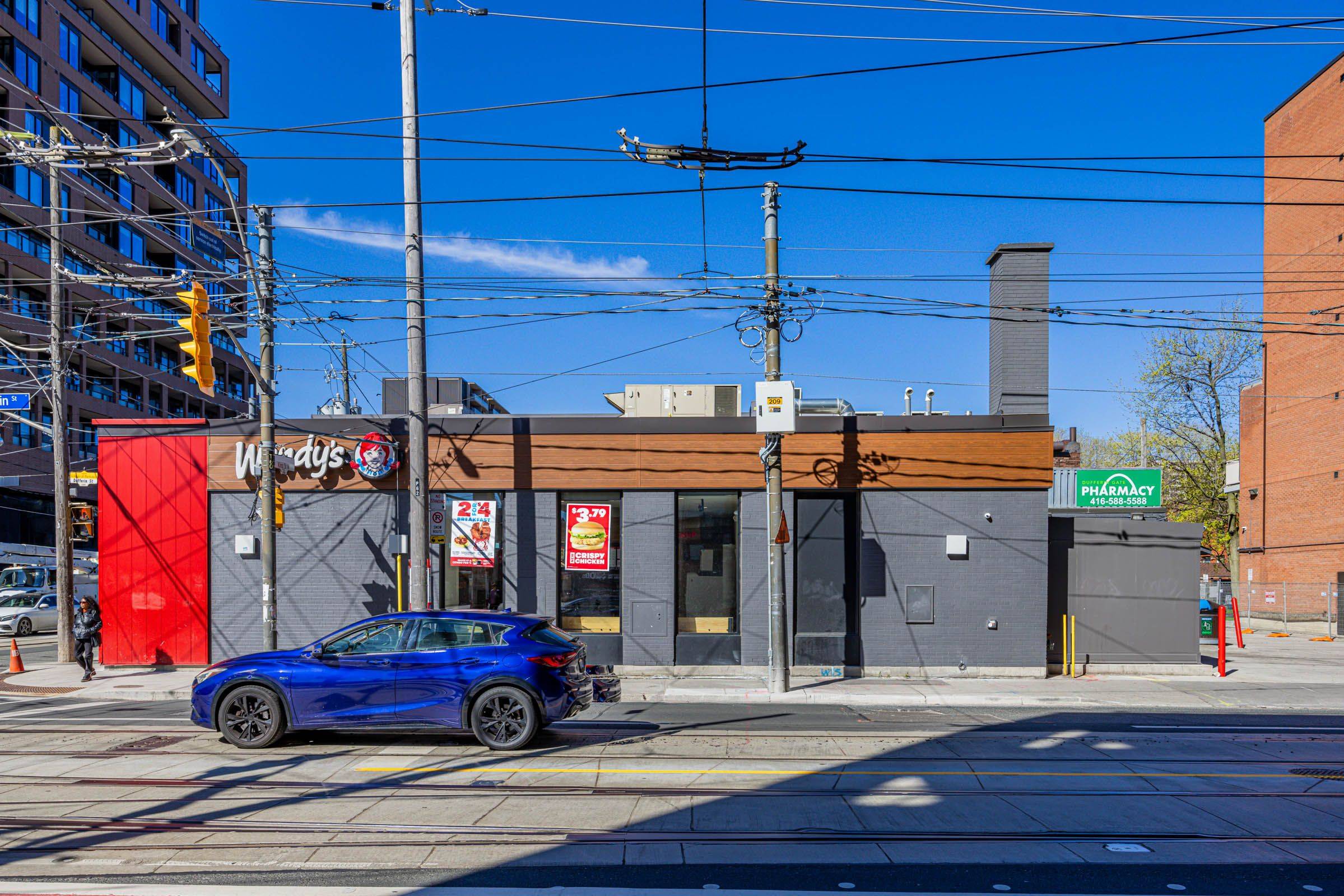 1200 King ST W, Toronto W01, ON M6K 1G4