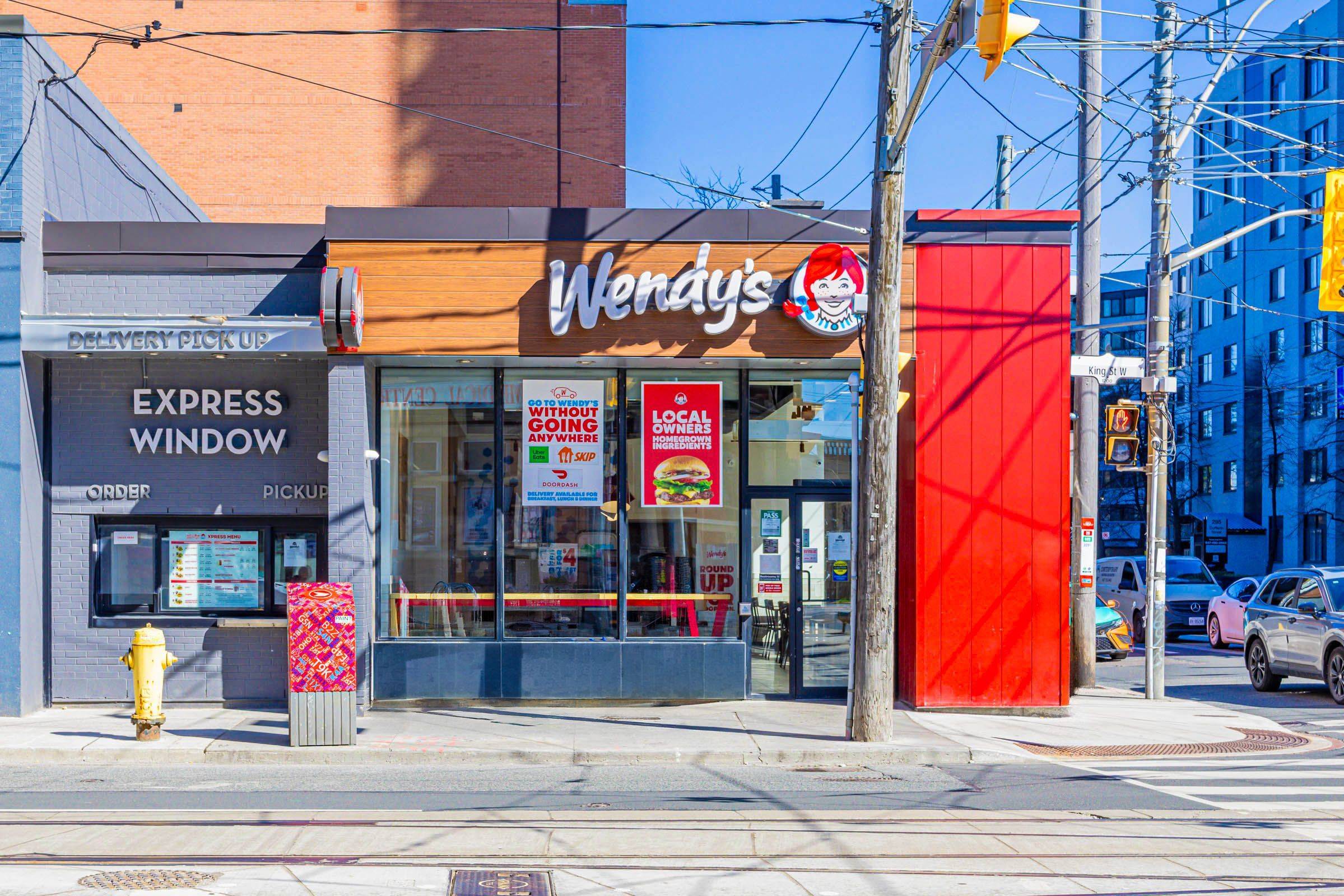 1200 King ST W, Toronto W01, ON M6K 1G4