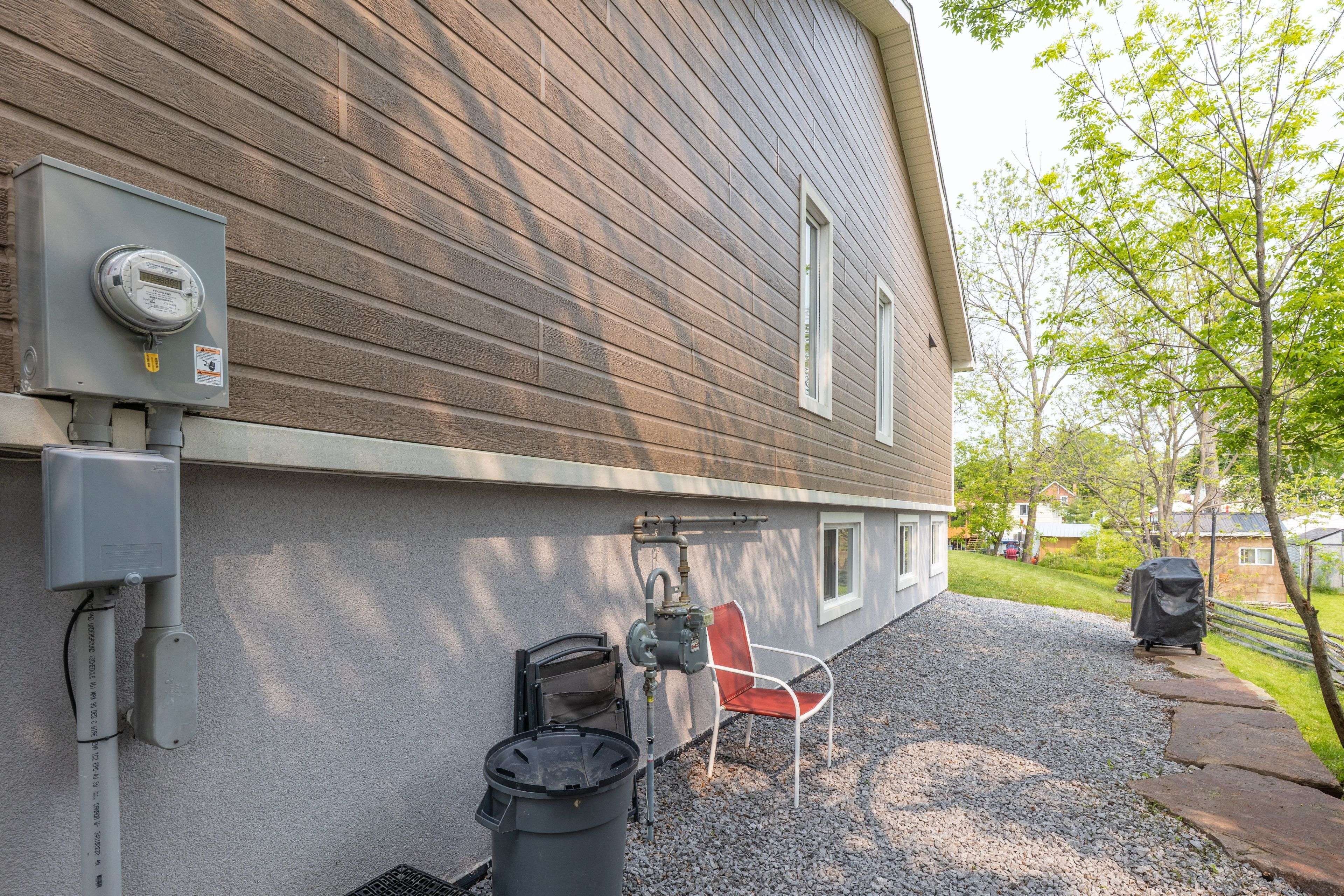 58 McKenzie ST, Centre Hastings, ON K0K 2K0