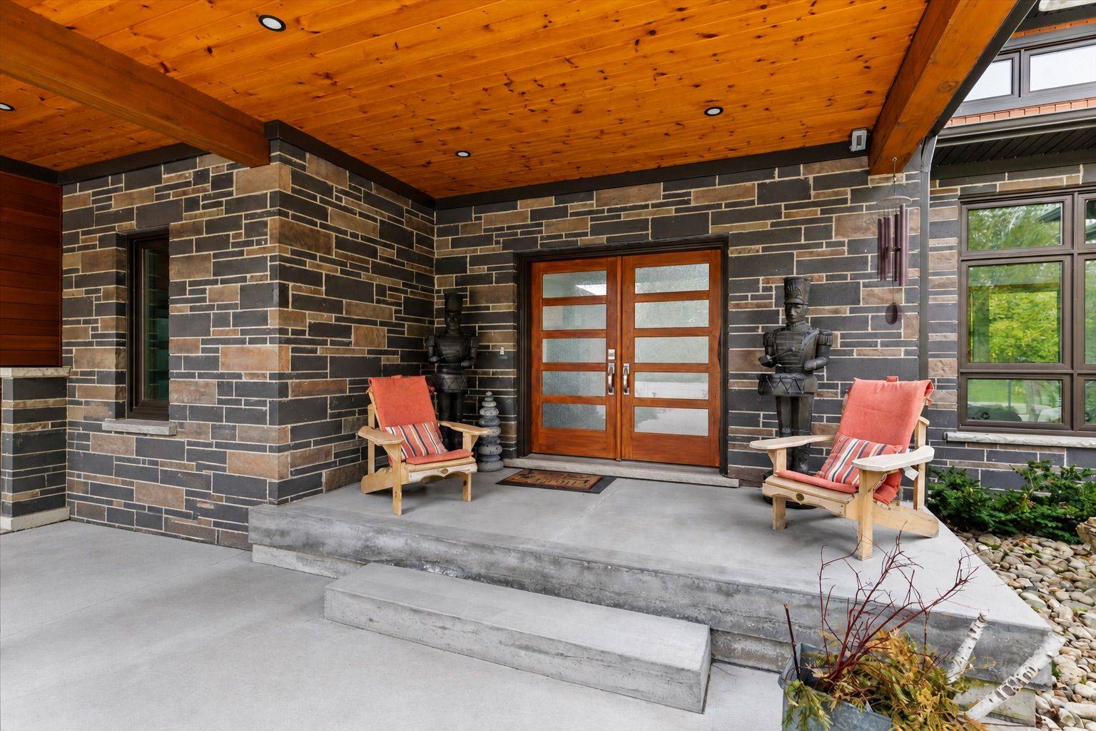 171 Huron RD, Huron-kinloss, ON N2Z 2X3