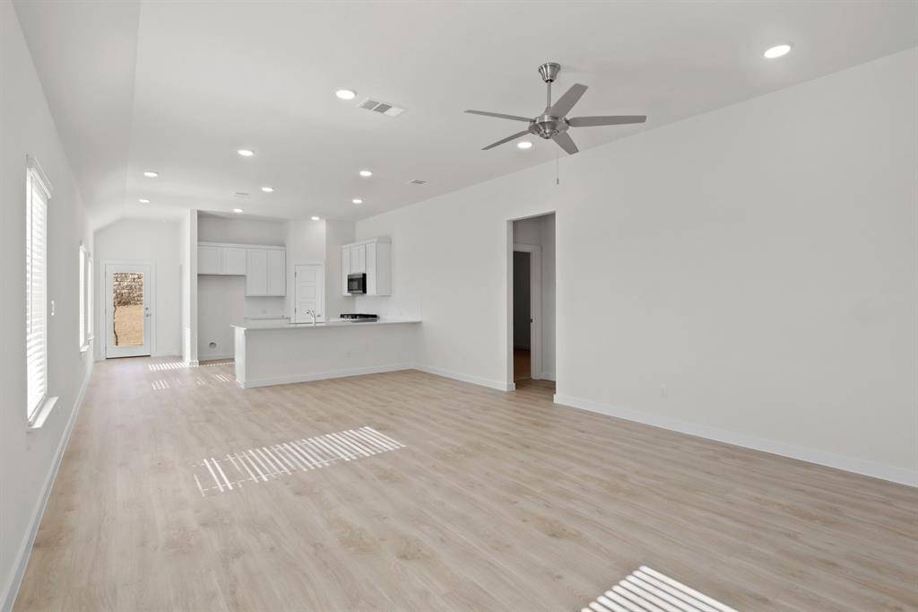 128 Millwood Road, Lavon, TX 75166