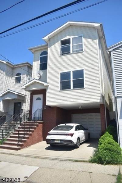 511 Broadway, Elizabeth City, NJ 07206