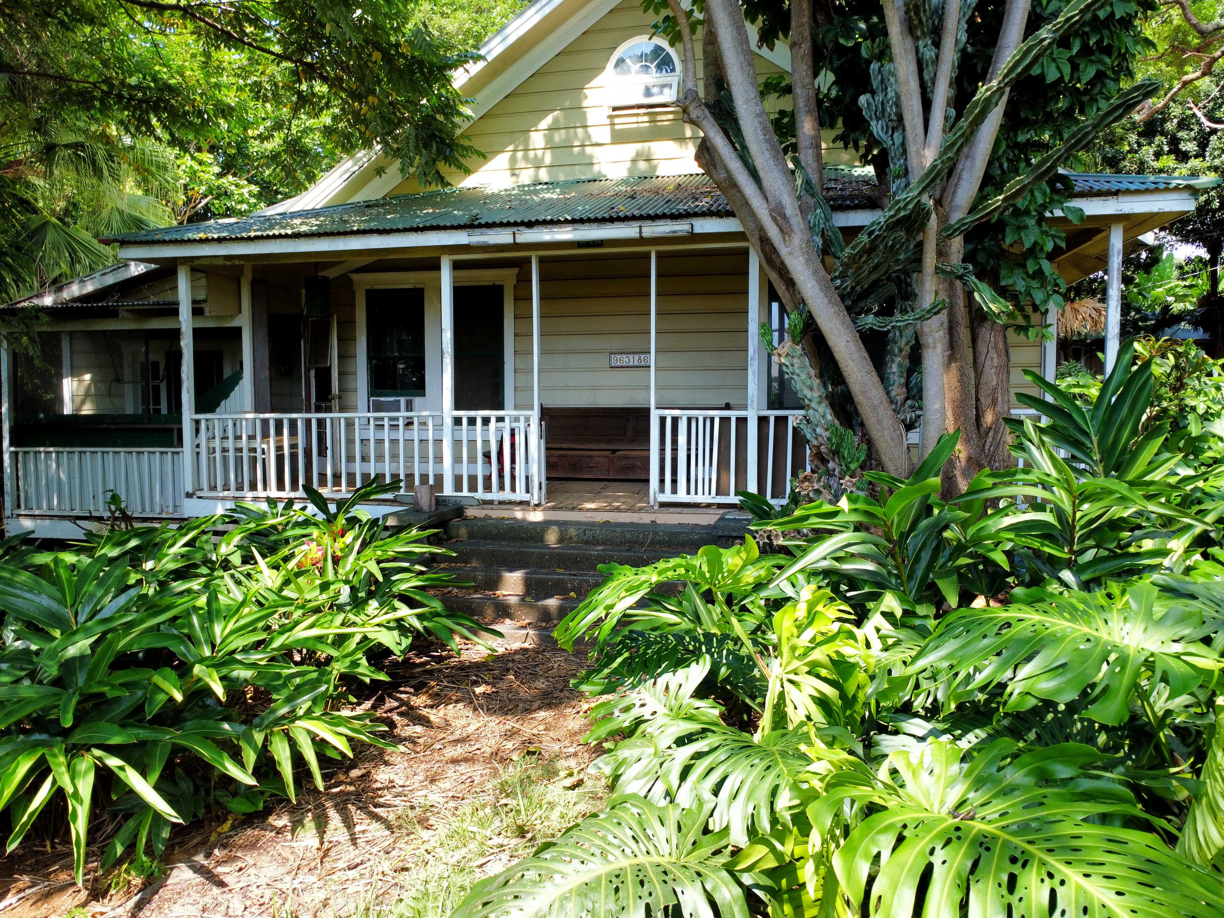 96-3186 PIKAKE ST, Pahala, HI 96777