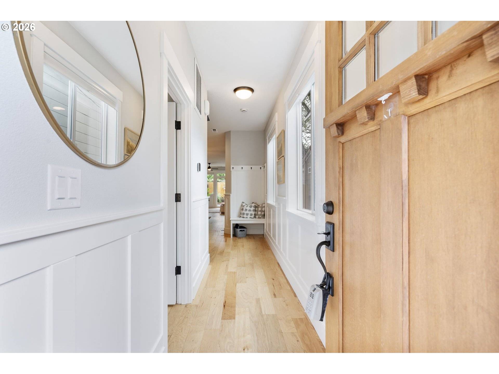 5546 SE OAK ST, Portland, OR 97215
