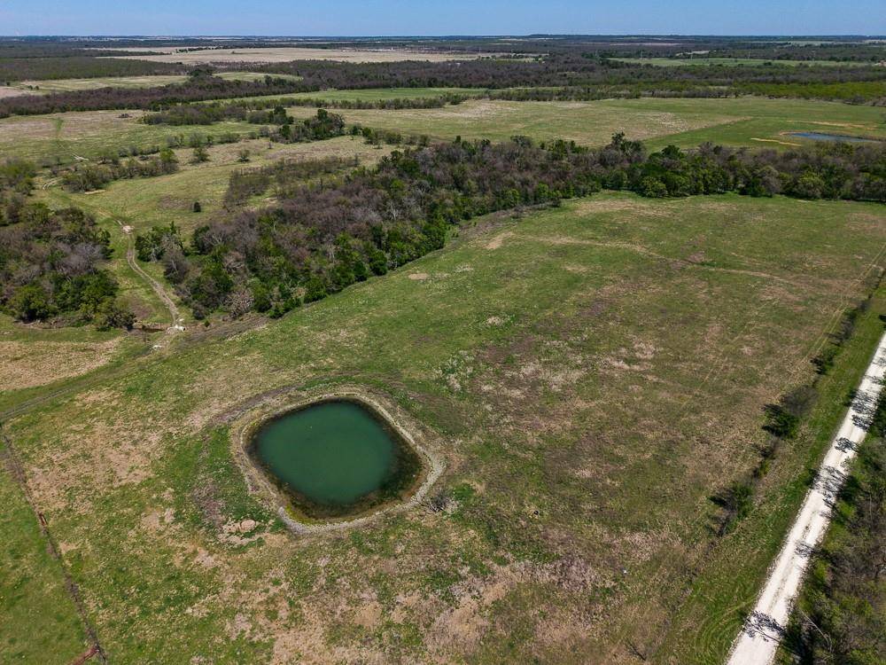 303 LCR 626 Road, Groesbeck, TX 76642